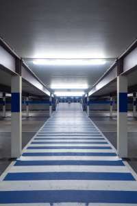 manual-shutter-doors-vs-automatic-shutter-doors